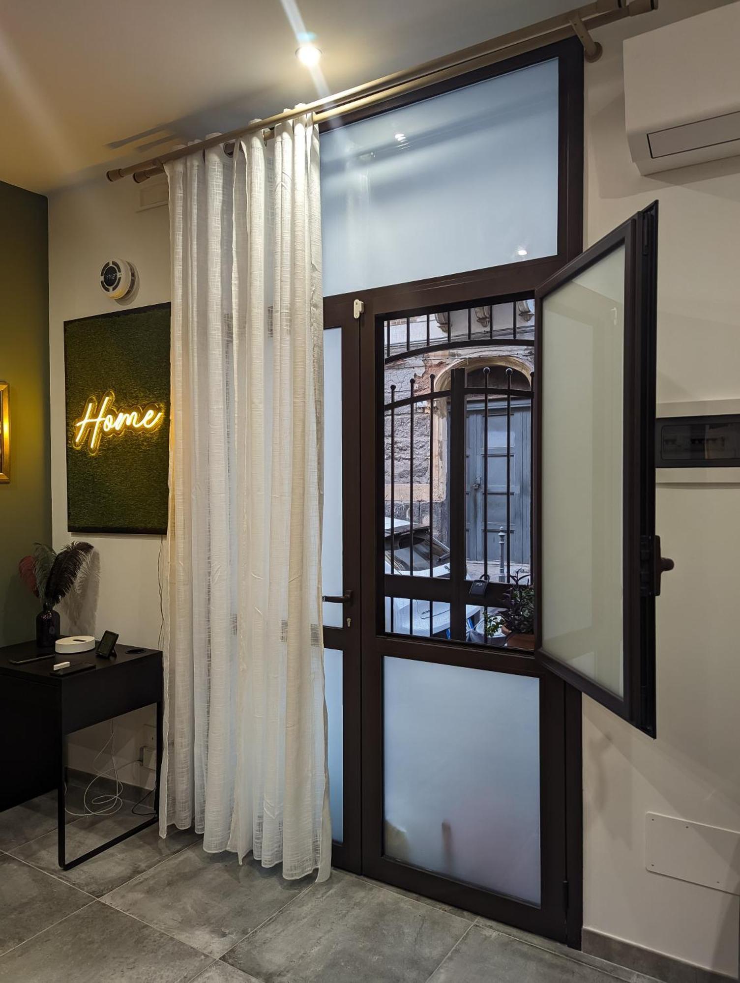 Amari Home คาตาเนีย ภายนอก รูปภาพ